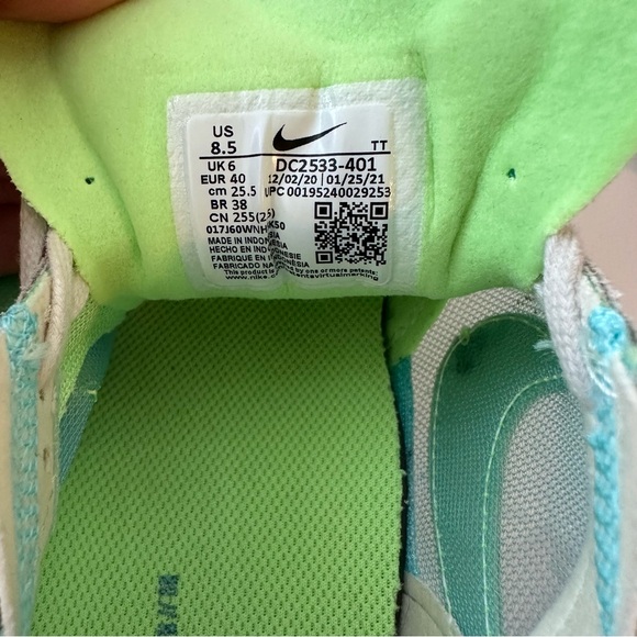 NIKE Waffle One Low-top 'Scream Green' Lifestyle and Running Shoe * SZ 8.5 - Picture 4 of 7